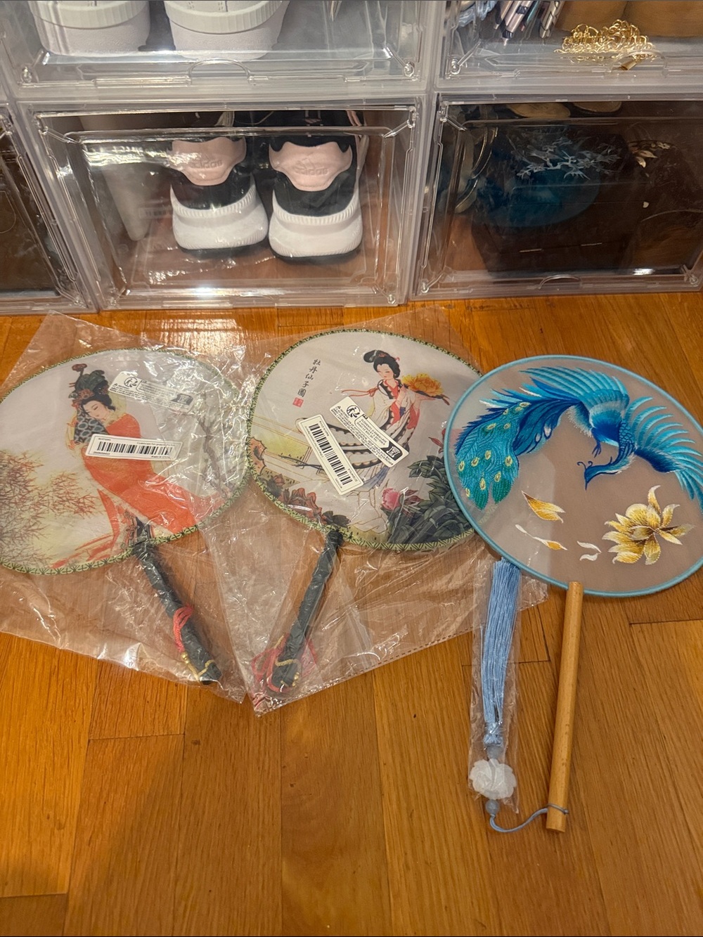 Traditional Chinese Round Silk Hand Fan - Blue Peacock & Floral Designs